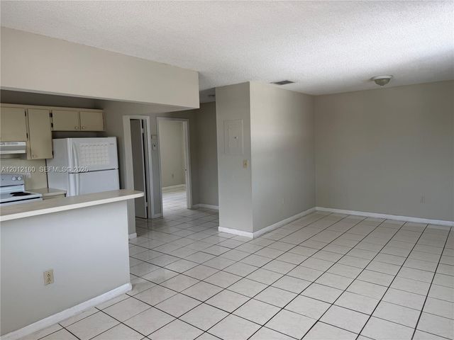 837 SE 8th Ct 2, Hialeah, FL 33010