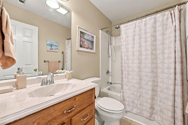 4394 Triangle St., Loris, SC 29569