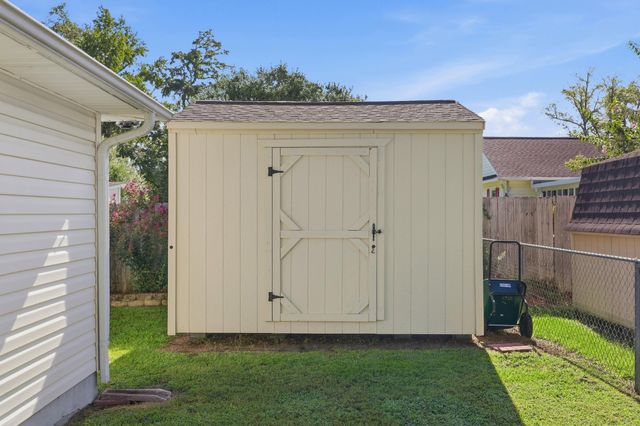 4394 Triangle St., Loris, SC 29569