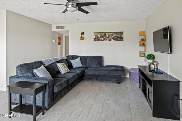 7550 N 12th Street 139, Phoenix, AZ 85020