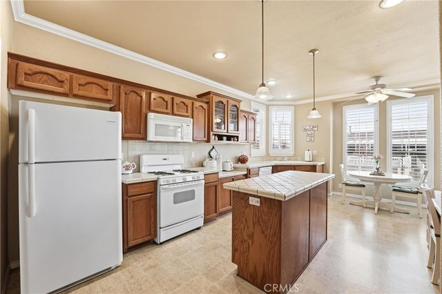 1245 W Cienega Avenue 212, San Dimas, CA 91773