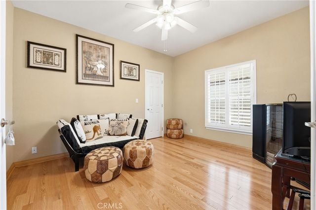 1245 W Cienega Avenue 212, San Dimas, CA 91773