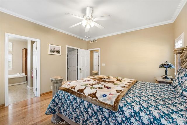 1245 W Cienega Avenue 212, San Dimas, CA 91773