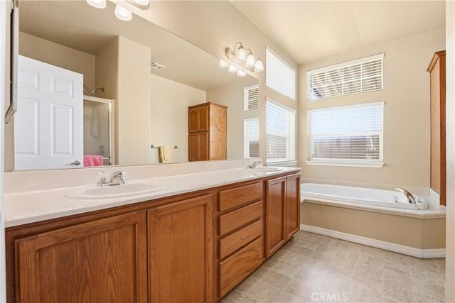 1245 W Cienega Avenue 212, San Dimas, CA 91773