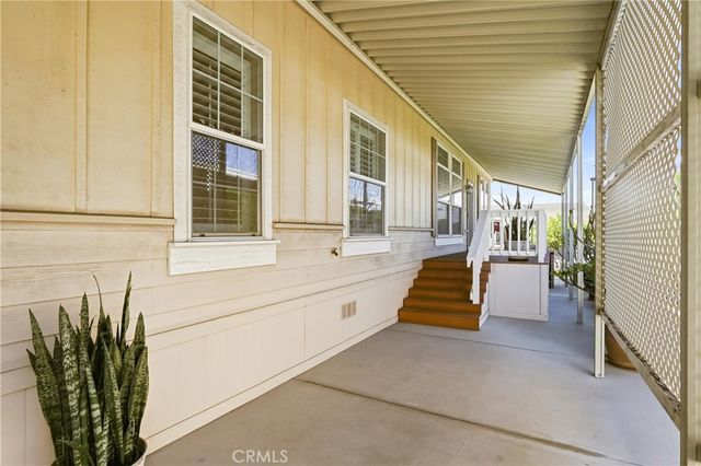 1245 W Cienega Avenue 212, San Dimas, CA 91773