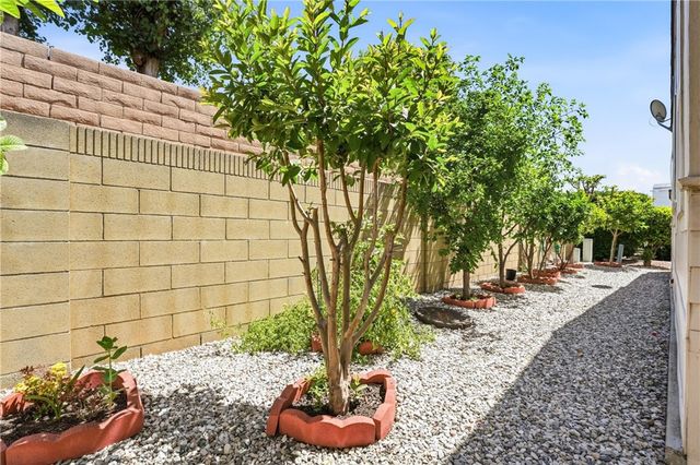 1245 W Cienega Avenue 212, San Dimas, CA 91773