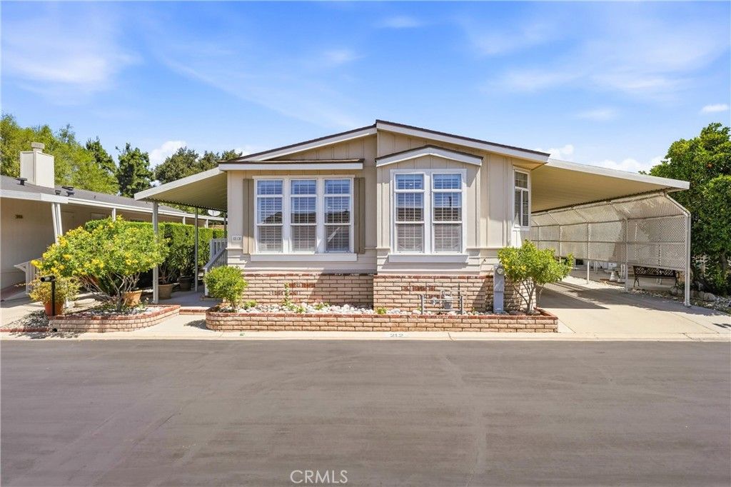 1245 W Cienega Avenue 212, San Dimas, CA 91773