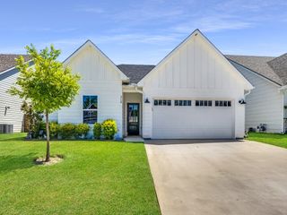 510 Saucer Drive, Sherman, TX 75092