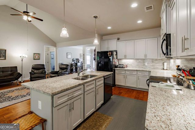 257 Meeler Circle, Bogart, GA 30622