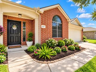 7819 Summerdale Drive, Rosenberg, TX 77469
