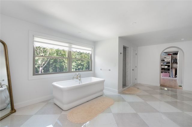 151 Hope Road, Cranston, RI 02921
