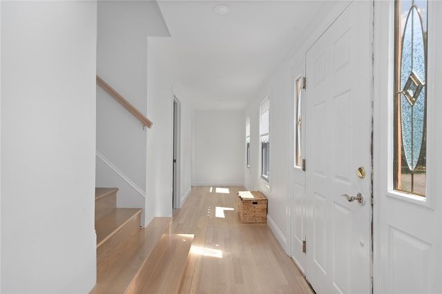 151 Hope Road, Cranston, RI 02921
