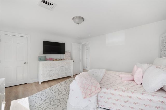151 Hope Road, Cranston, RI 02921