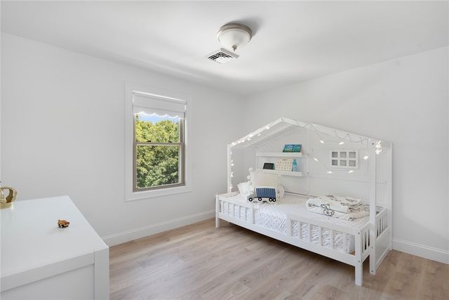 151 Hope Road, Cranston, RI 02921