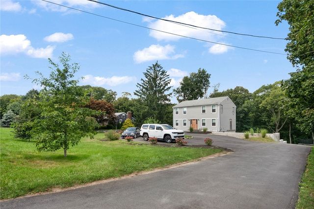 151 Hope Road, Cranston, RI 02921