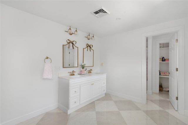 151 Hope Road, Cranston, RI 02921