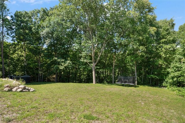 151 Hope Road, Cranston, RI 02921