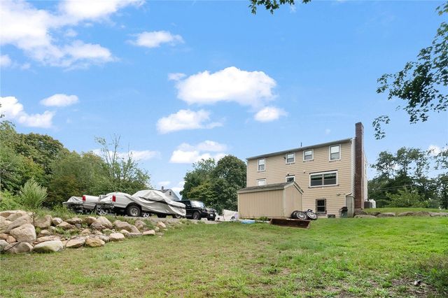 151 Hope Road, Cranston, RI 02921