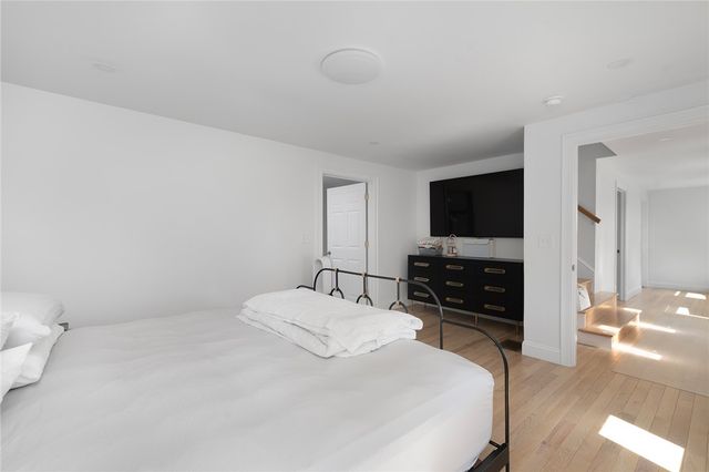 151 Hope Road, Cranston, RI 02921