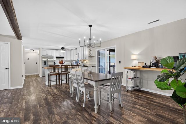 106 LADY LEIGH ANN LN, Fredericksburg, VA 22406