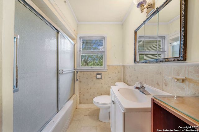 1531 lawndale, San Antonio, TX 78209