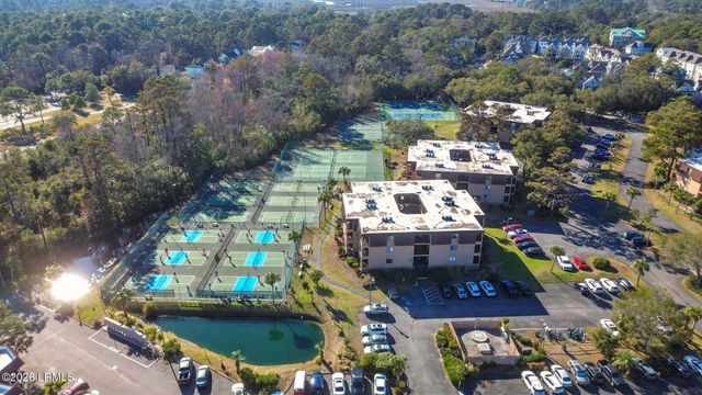 40 Folly Field Rd Apt A214, Hilton Head Island, SC 29928