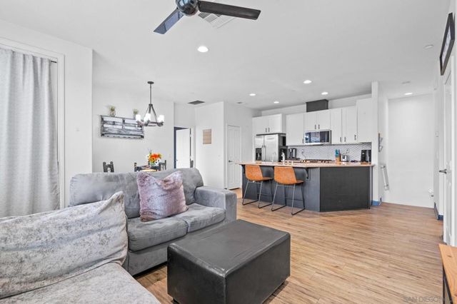 1344 Shoshone Falls Drive, Ramona, CA 92065