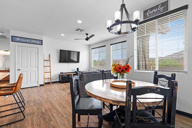 1344 Shoshone Falls Drive, Ramona, CA 92065