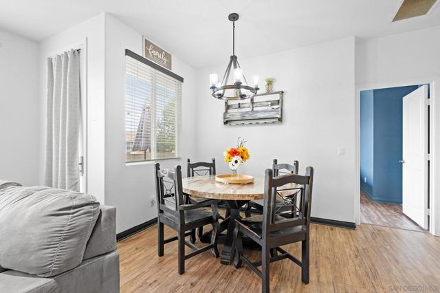 1344 Shoshone Falls Drive, Ramona, CA 92065