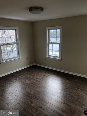 189 MERCER ST, Trenton, NJ 08690