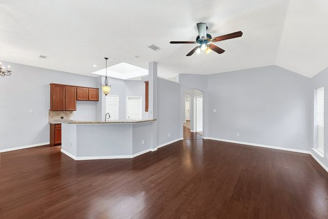 11201 Creekwood Drive, Frisco, TX 75035