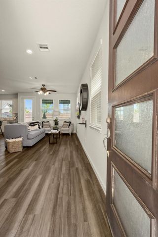 9904 Smokehouse Silo Lane, Houston, TX 77080