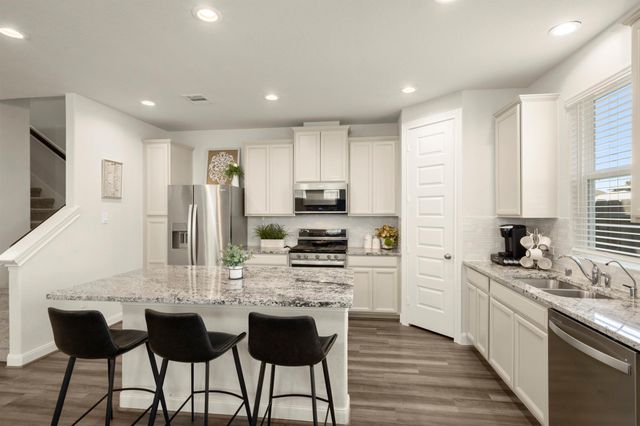 9904 Smokehouse Silo Lane, Houston, TX 77080