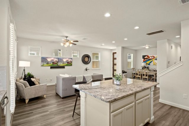 9904 Smokehouse Silo Lane, Houston, TX 77080