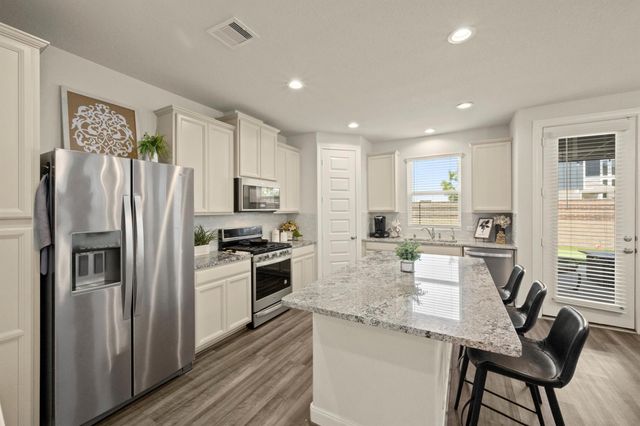 9904 Smokehouse Silo Lane, Houston, TX 77080