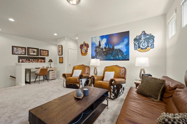 9904 Smokehouse Silo Lane, Houston, TX 77080