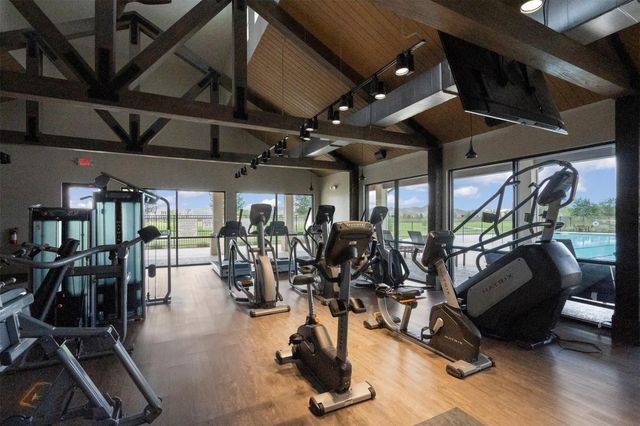 9904 Smokehouse Silo Lane, Houston, TX 77080