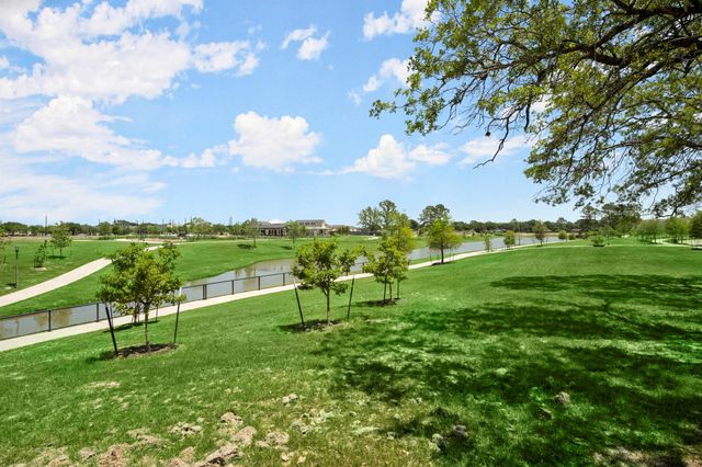 9904 Smokehouse Silo Lane, Houston, TX 77080