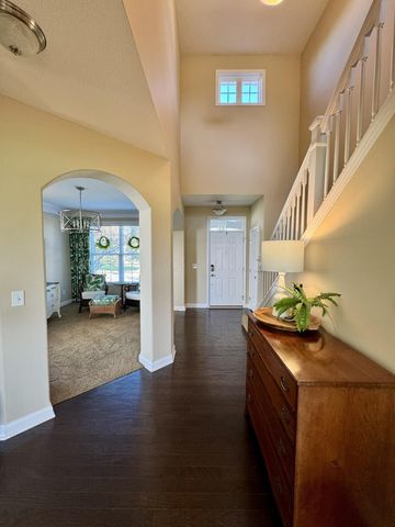 1044 Balmoral Drive, Delaware, OH 43015