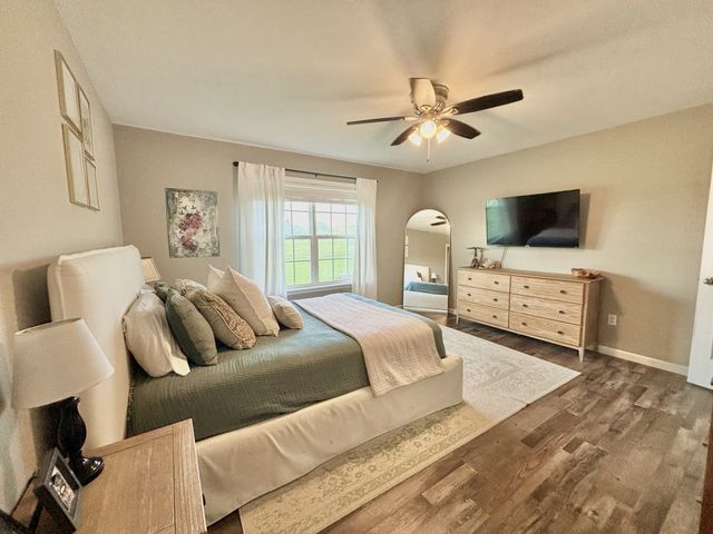 4226 Old Smithville Rd, Mcminnville, TN 37110