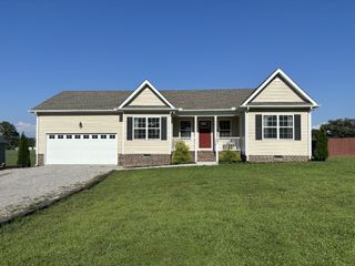 4226 Old Smithville Rd, Mcminnville, TN 37110