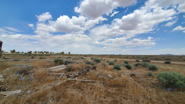 1800 Victor Avenue, Mojave, CA 93501