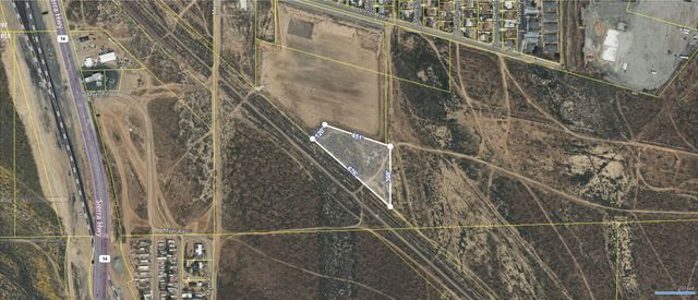 1800 Victor Avenue, Mojave, CA 93501