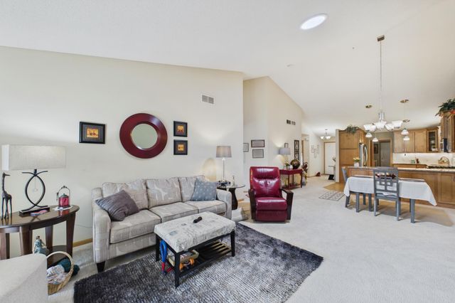 6534 Brook Lane, Savage, MN 55378