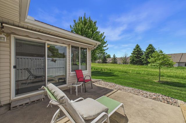 6534 Brook Lane, Savage, MN 55378