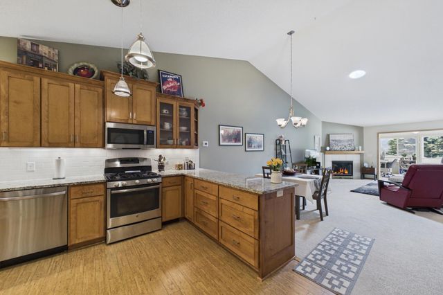 6534 Brook Lane, Savage, MN 55378