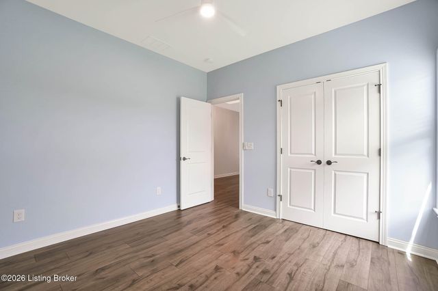 2821 Alder Wood Ln, La Grange, KY 40031