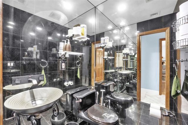 8177 NW 1st St, Coral Springs, FL 33071
