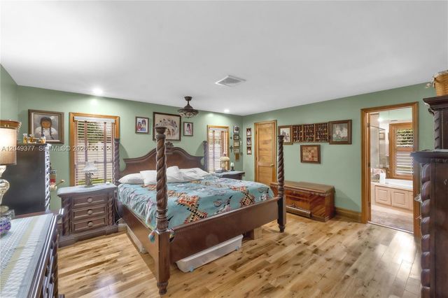 8177 NW 1st St, Coral Springs, FL 33071