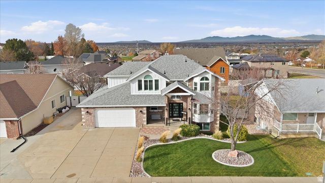 4047 S 2175 W, Roy, UT 84067
